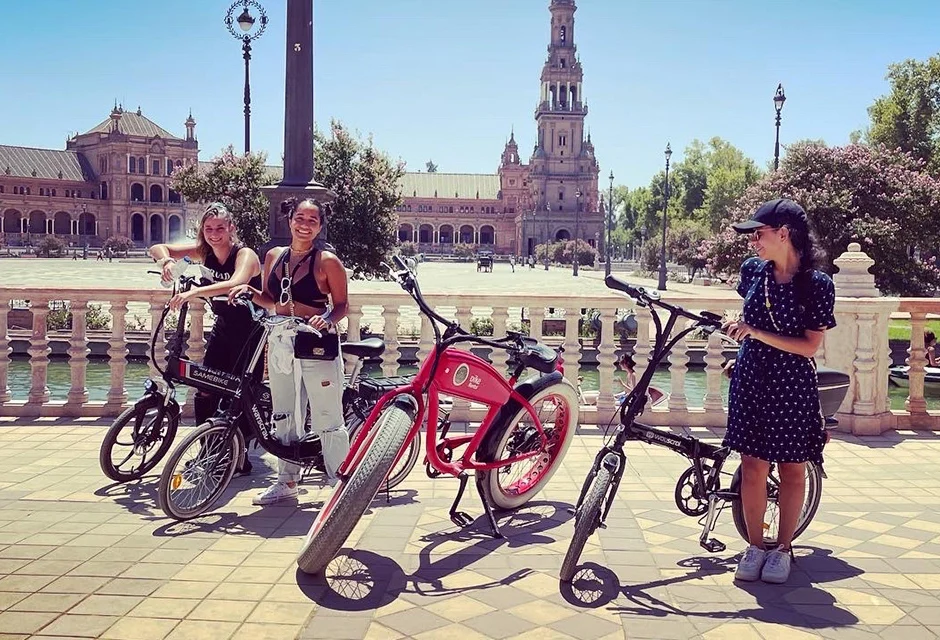 Tour Panoramico en Sevilla en eBike